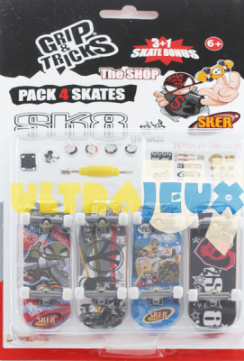 4 Pack Grip & Tricks 4 Finger Skate + Accessoires Set 3