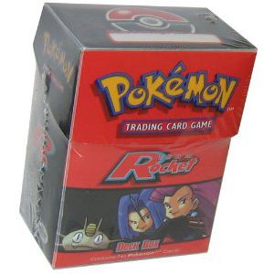 Deck Box et Rangement Pokmon Deck Box Pokmon 1g Team Rocket + 60 Protges Cartes Ultra-pro Transparent