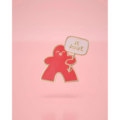   Pin's maill en mtal Rouge